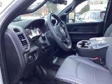 2025 Ram 3500 TRADESMAN 8 FOOT BOX CREW 4X4|6.7L CUMMINS DIESEL - Photo 13