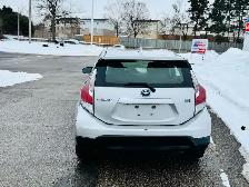 2017 Toyota Prius C 5dr HB - Photo 4