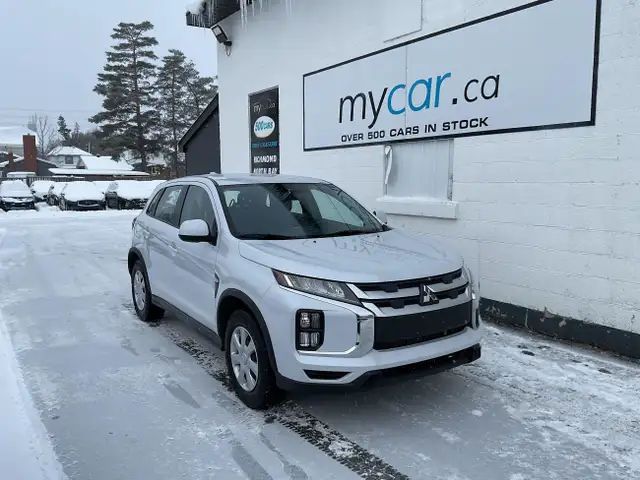 2024 Mitsubishi RVR ES