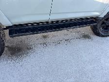 2022 Toyota 4Runner 4DR 4WD SUNROOF / RUNNING BOARDS / APPLE AND - Photo 18