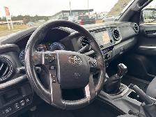 2017 Toyota Tacoma TRD Sport SUNROOF / HEATED SEATS / REAR CAMER - Photo 8