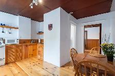 Bloor & Ossington - Downtown Toronto Suite