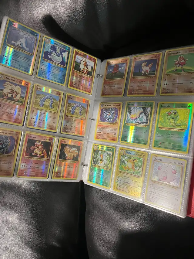 Pokemon Binder - Photo 9