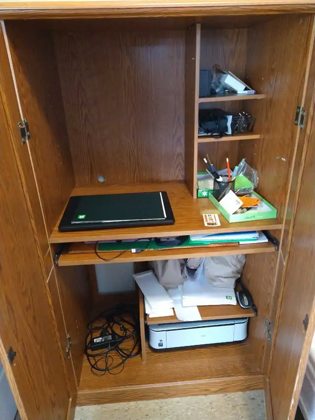 Wooden Cabinet - Photo 3