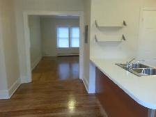 Walkerville 2 bedroom apartment available contact 519-566-8228 - Photo 3