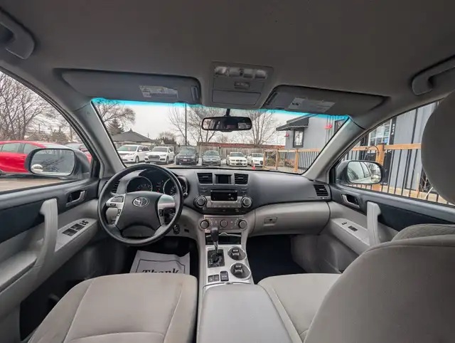 2012 Toyota Highlander - Photo 20