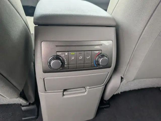 2012 Toyota Highlander - Photo 26