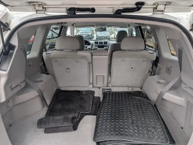 2012 Toyota Highlander - Photo 28