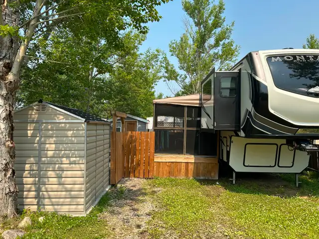 Candle lake trailer - Mariners cove - leased lot