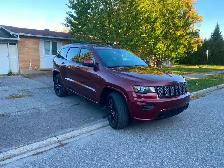 2018 grand Cherokee altitude fully  loaded