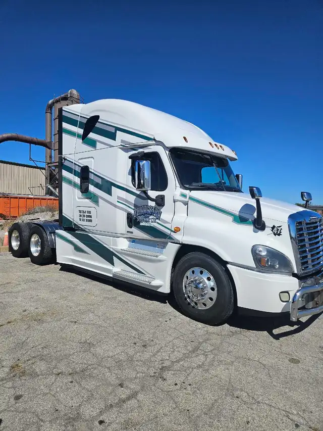 2017 Freightliner Cascadia