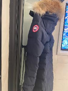 Manteau Canada goose modèle lorette bleu marine grandeur médium - Photo 5