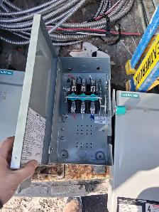 Switch 600v 30A - Photo 6