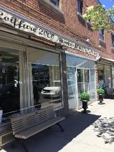 Salon de coiffure …Chaise à louer…