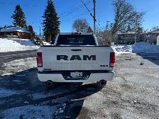 Private Sale By Original Owner. Low kms. Accident Free. - Photo 6