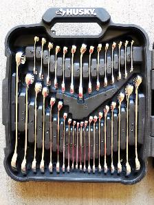 Brand New HUSKY  34-Piece Combination Wrench Set - Photo 2