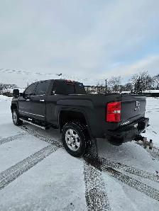 HD PICKUP TRUCK - Photo 3