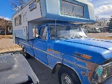 Looking for offers on Vintage Vanguard 11ft. Camper