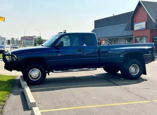 2002 Dodge 3500