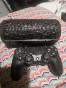 PS4 remote Bluetooth speaker
