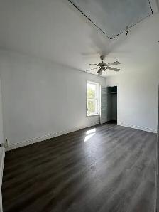 Private Room For Rent - Brantford Close to WLU