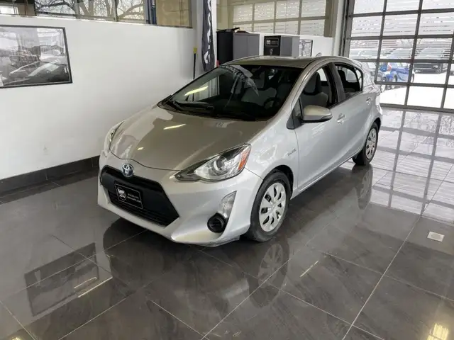 2015 Toyota Prius c