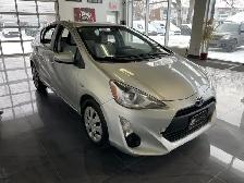 2015 Toyota Prius c - Photo 3