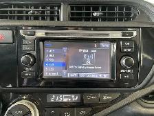 2015 Toyota Prius c - Photo 17