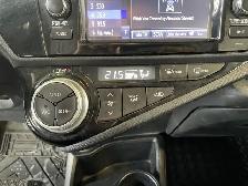 2015 Toyota Prius c - Photo 18