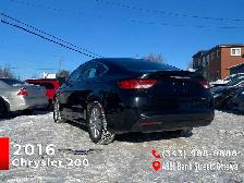 2016 Chrysler 200 LX - Photo 4