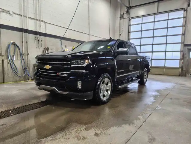 2018 Chevrolet Silverado 1500 LTZ Plus 5.3L Z71 - Photo 4