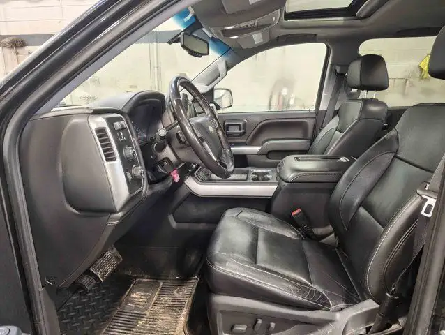 2018 Chevrolet Silverado 1500 LTZ Plus 5.3L Z71 - Photo 8