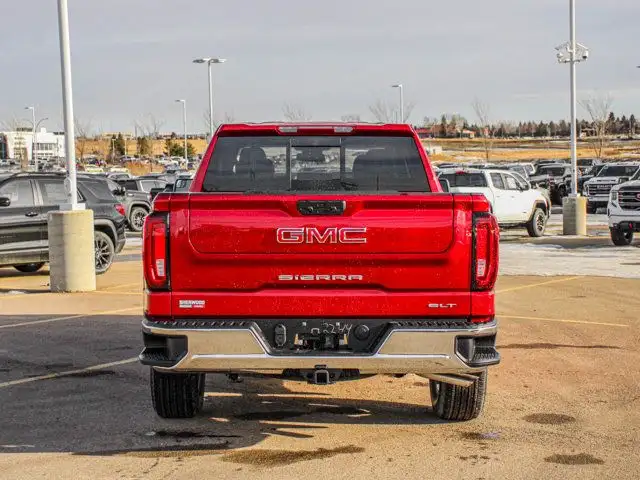 2026 GMC Sierra 1500 SLT - Photo 7