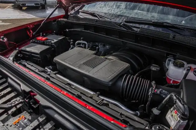 2026 GMC Sierra 1500 SLT - Photo 12