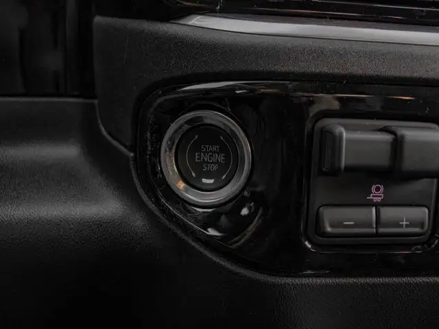 2026 GMC Sierra 1500 SLT - Photo 24