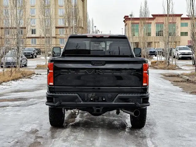 2026 Chevrolet Silverado 3500HD High Country - Photo 12