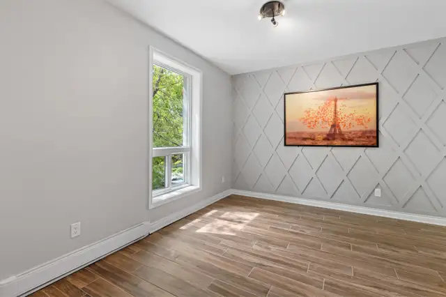 uOttawa Cozy LARGE studio, 5 min to Campus, FREE Internet, Avail - Photo 6