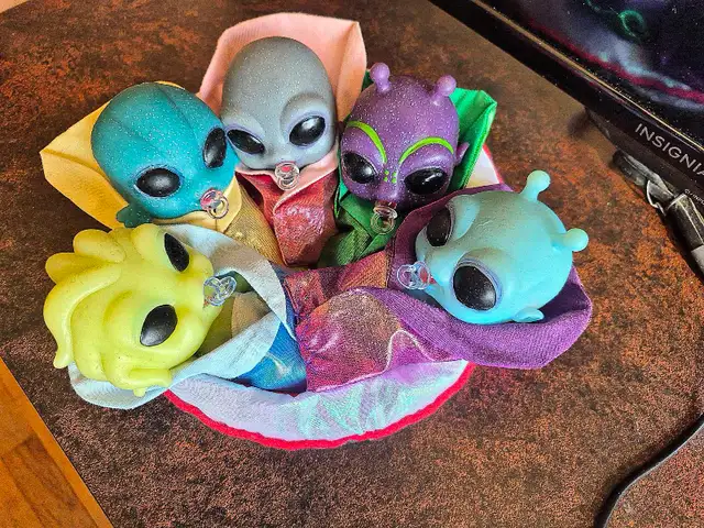 Poupées d'alien a vendre