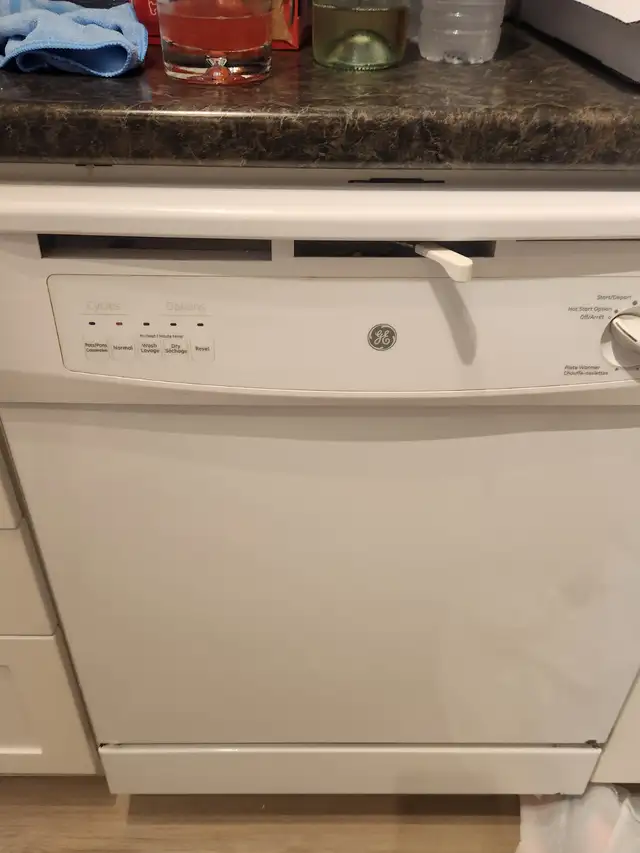 Free Appliance Electronics And Scrap Metal Removal - Photo 2