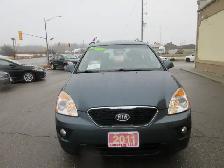 2011 Kia Rondo EX - Photo 2