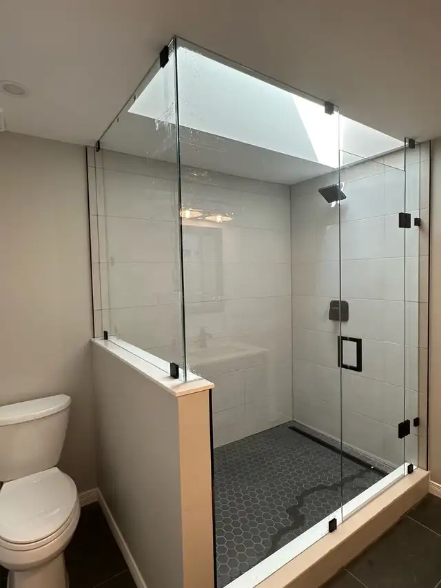 CUSTOM SHOWER GLASS DOORS MIRRORS RAILING OFFICE GLASS PARTITION