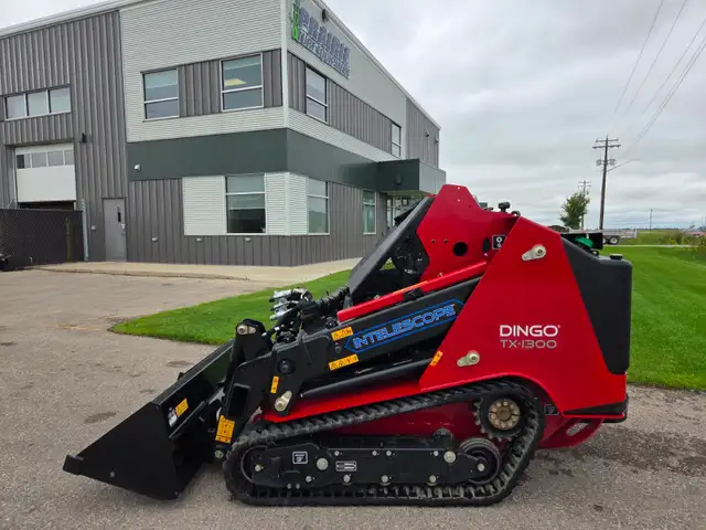 2023 Toro TX1300 Dingo Tracked Mini Skid Steer – 54 Hours