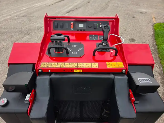 2023 Toro TX1300 Dingo Tracked Mini Skid Steer – 54 Hours - Photo 4