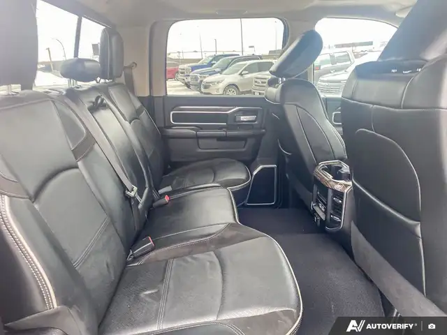2021 Ram 3500Laramie 4x4. 51855kms - Photo 3