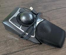 Souris Kensington Expert – Trackball USB avec Repose-poignet