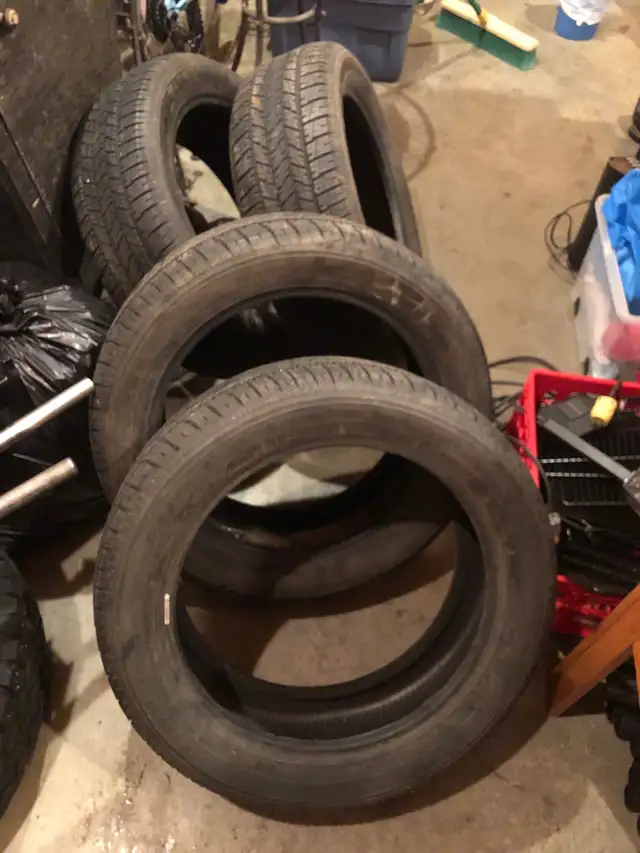 Tires Firestone Firehawk