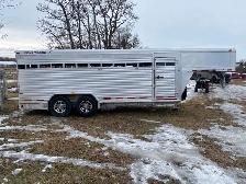 Aluminum stock trailer