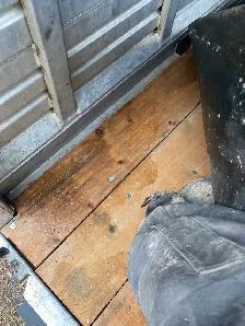 Aluminum stock trailer - Photo 4