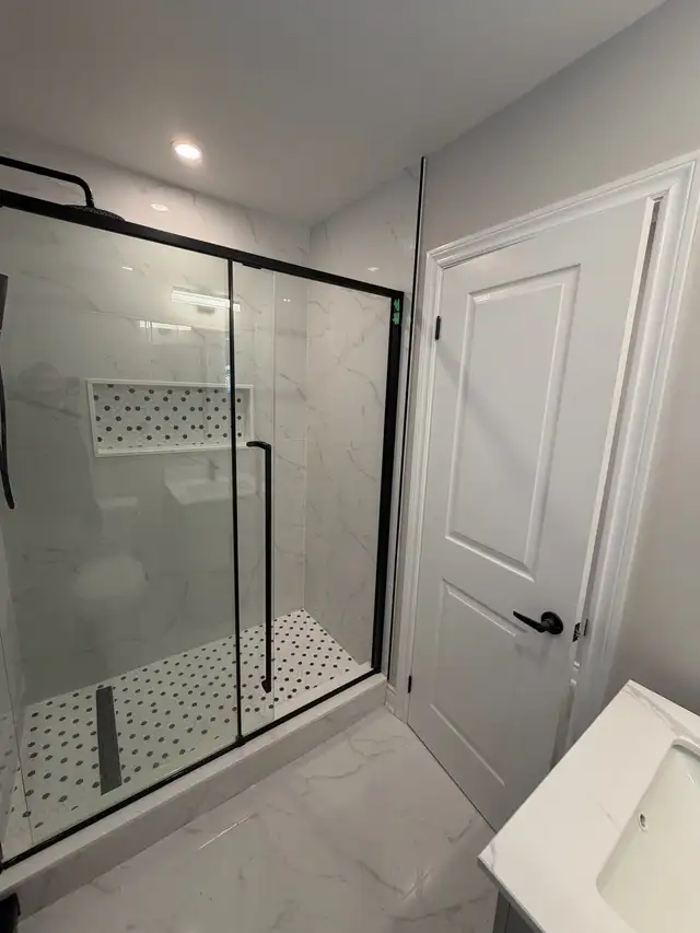 Brand new luxury basement unit (45mins downtown) - Photo 6