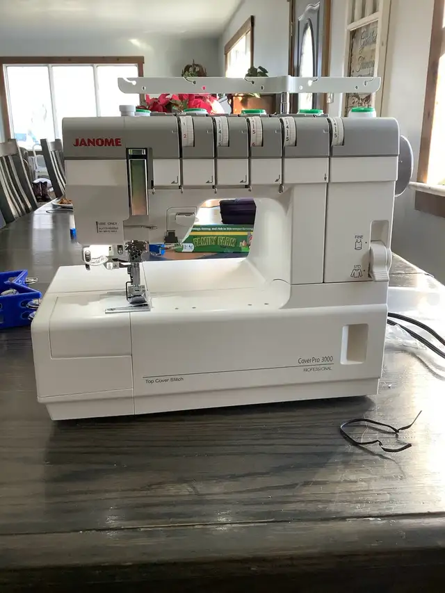 Brand New Janome CoverPro3000